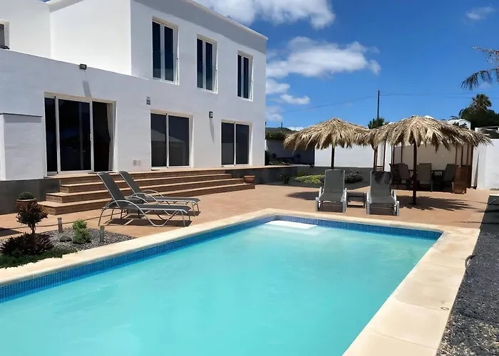 Molinero Villa La Asomada (Lanzarote)